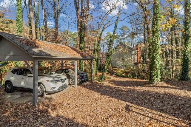 1450 SHADOWBROOK Drive, Marietta, GA 30062