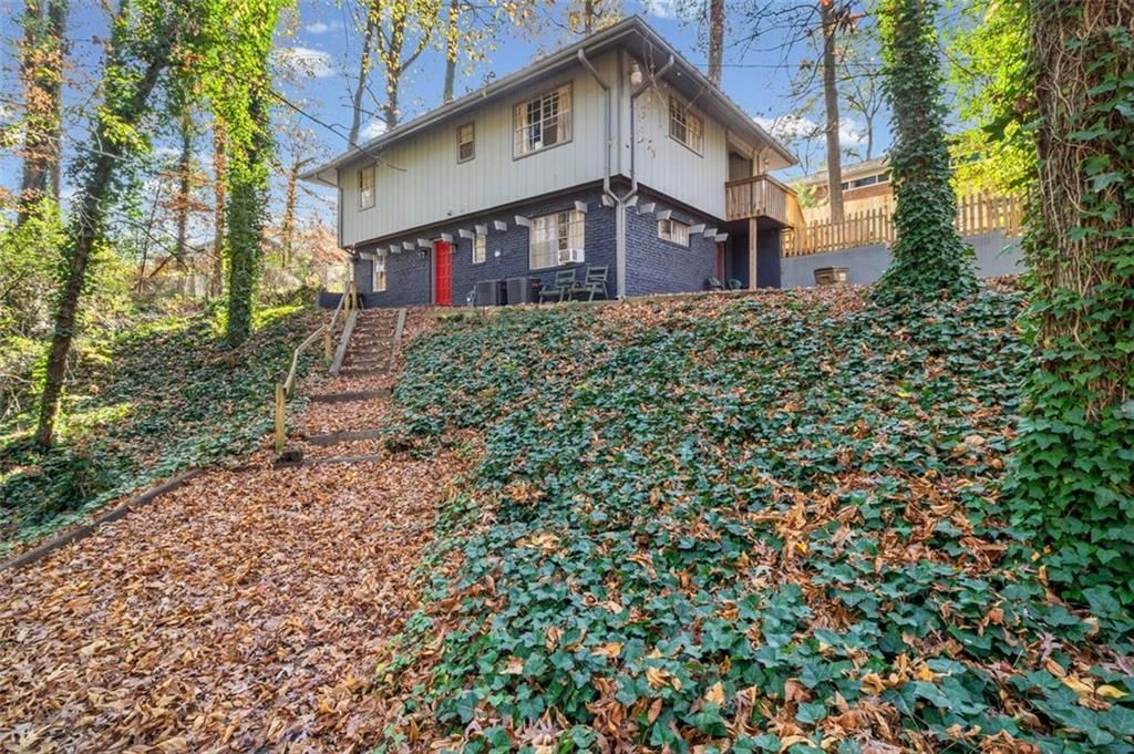 1450 SHADOWBROOK Drive, Marietta, GA 30062