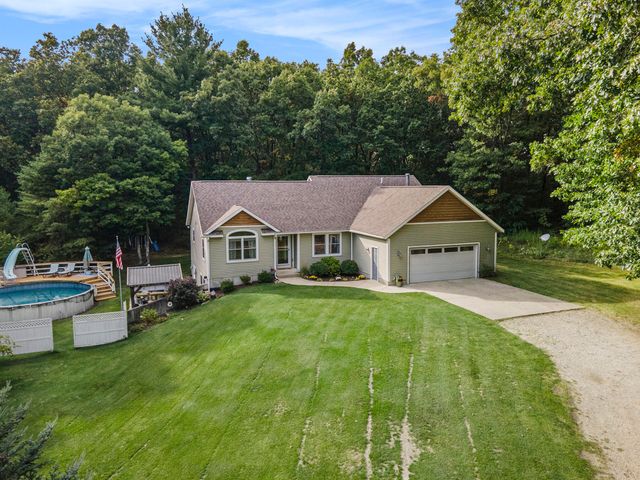 2933 Cedar Hills Lane, Twin Lake, MI 49457