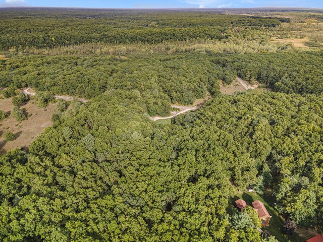 2933 Cedar Hills Lane, Twin Lake, MI 49457