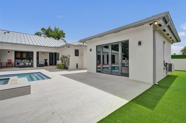 2600 SW 128th Court, Miami, FL 33175
