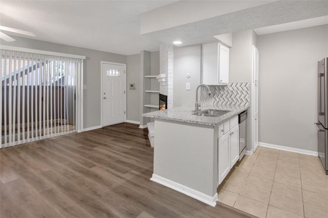 260 El Dorado Boulevard 1105, Houston, TX 77598
