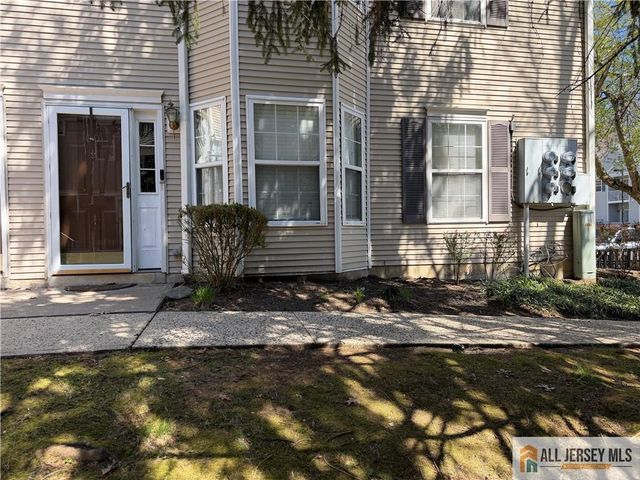 1001 Cypress Lane 1, East Brunswick, NJ 08816