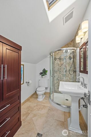 1906 44th Avenue SW, Seattle, WA 98116