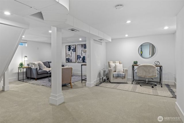 1906 44th Avenue SW, Seattle, WA 98116