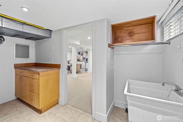 1906 44th Avenue SW, Seattle, WA 98116