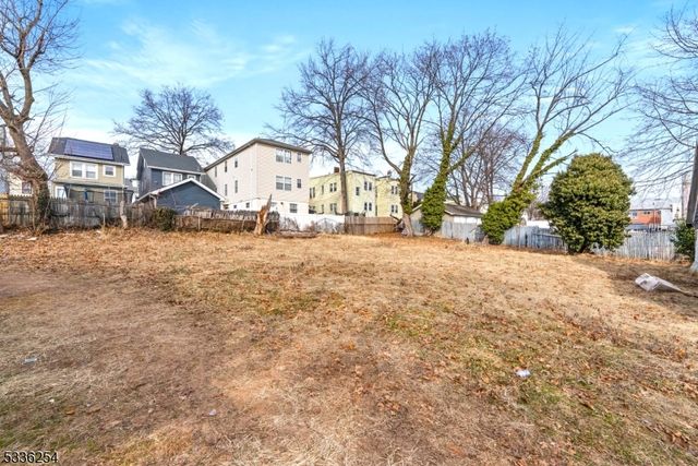 153 Stuyvesant Ave, Newark City, NJ 07106