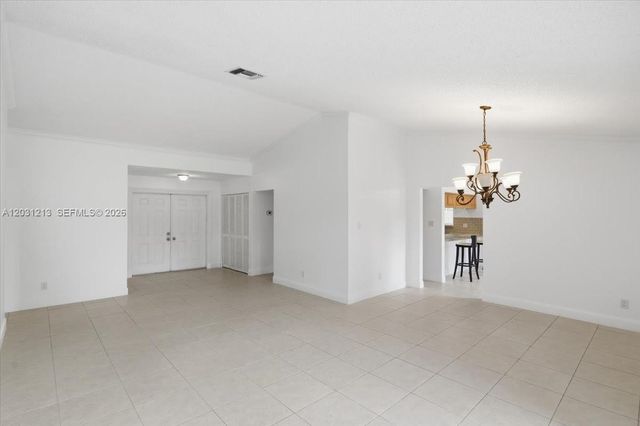 9349 NW 47th St, Sunrise, FL 33351