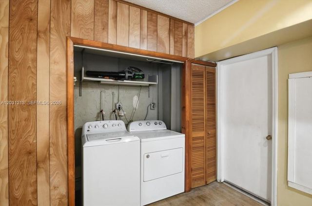 9349 NW 47th St, Sunrise, FL 33351