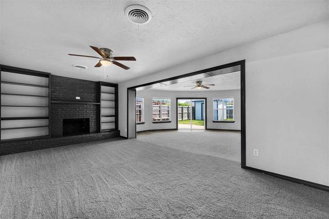 1618 SE Indiana Ave, Lawton, OK 73501