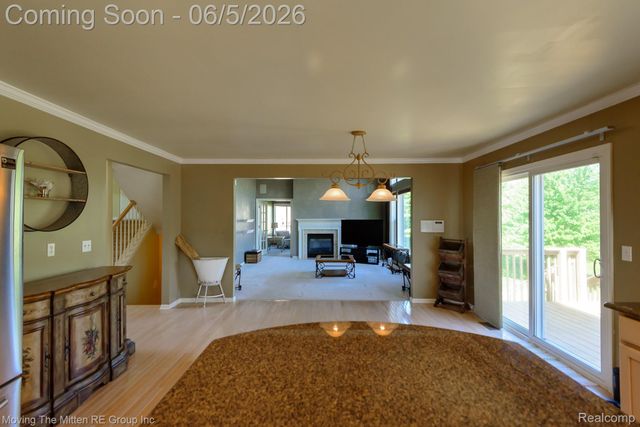 42996 Pond Bluff Drive, Van Buren Charter Township, MI 48111
