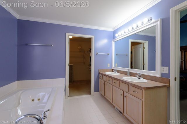 42996 Pond Bluff Drive, Van Buren Charter Township, MI 48111