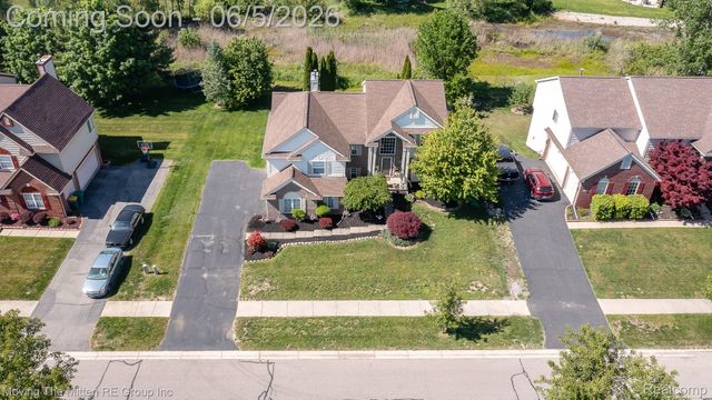 42996 Pond Bluff Drive, Van Buren Charter Township, MI 48111