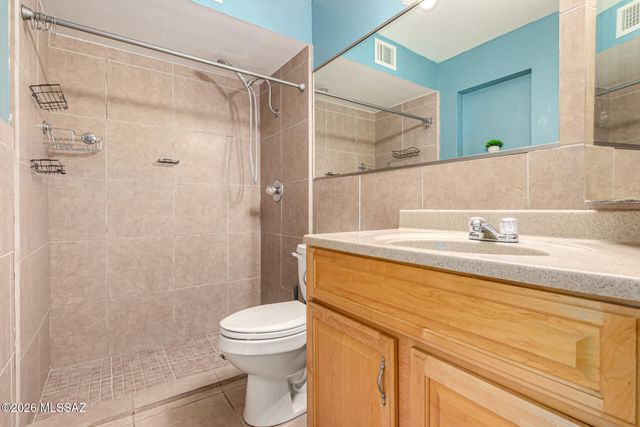 11 E Pastime Road E, Tucson, AZ 85705