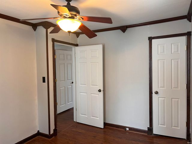 8808 W Cornbread Road, Yorktown, IN 47396