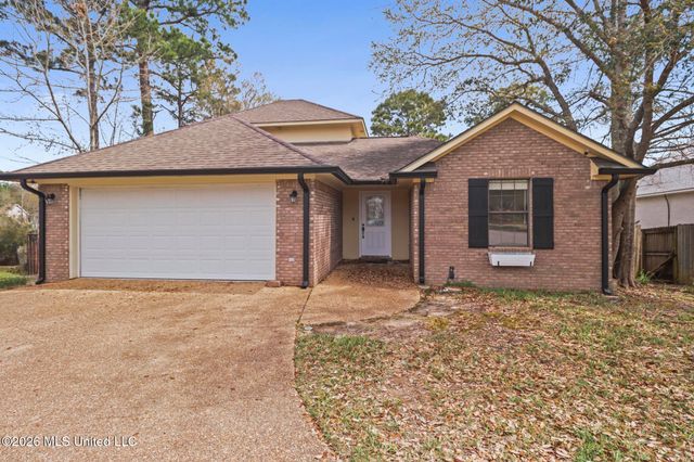 1910 Marsh Cove, Biloxi, MS 39532