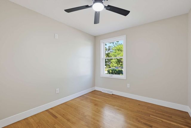 28 Deerfield Rd, Attleboro, MA 02703