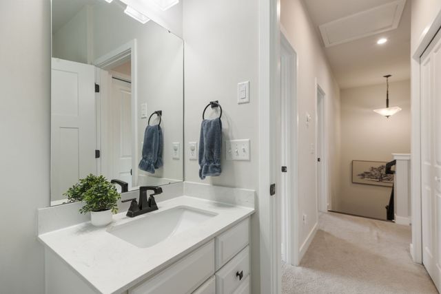 2037 Oglethorpe Dr, Franklin, TN 37064