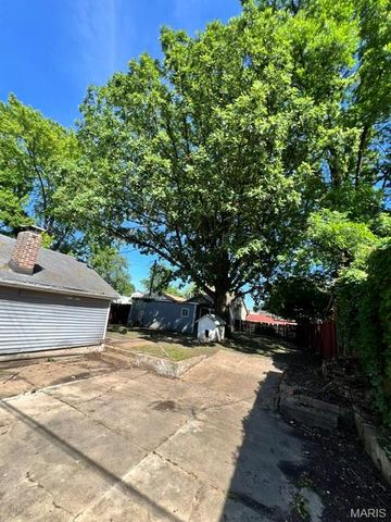 7819 Vermont Avenue, St Louis, MO 63111