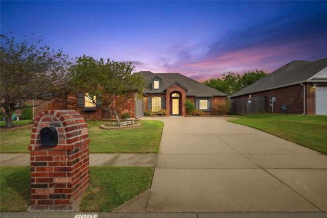 9901 E 111th Street N, Owasso, OK 74055