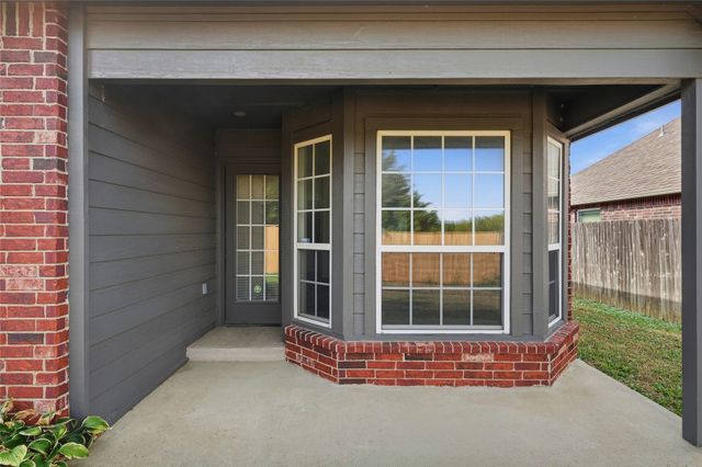 9901 E 111th Street N, Owasso, OK 74055