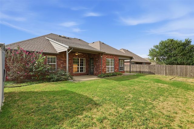 9901 E 111th Street N, Owasso, OK 74055