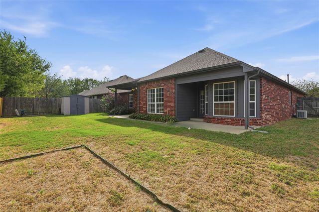 9901 E 111th Street N, Owasso, OK 74055