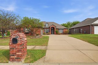 9901 E 111th Street N, Owasso, OK 74055