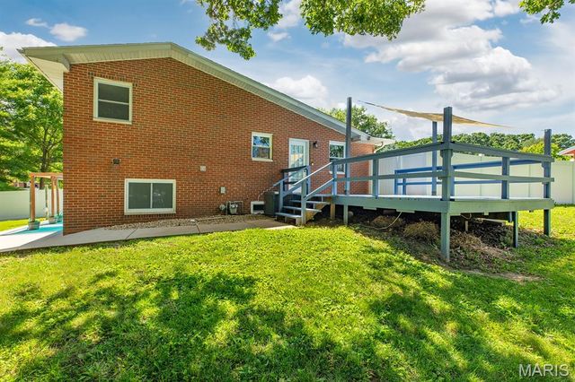 2364 Seminary Road, Brighton, IL 62012
