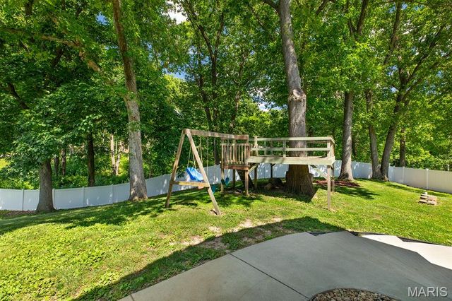 2364 Seminary Road, Brighton, IL 62012
