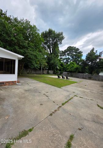 402 W Roseboro Street, Roseboro, NC 28382