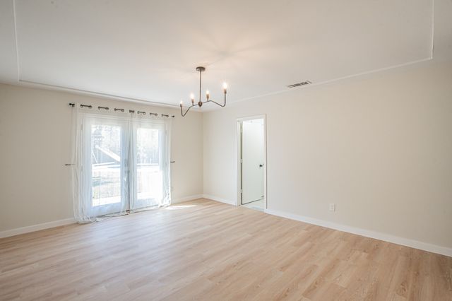 8224 Pearl Street, North Richland Hills, TX 76180