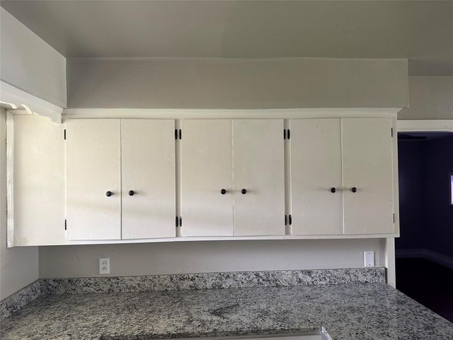 5810 Flamingo Drive, Houston, TX 77033