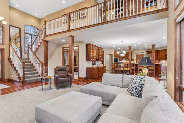 17854 Lanesboro Court, Lakeville, MN 55044