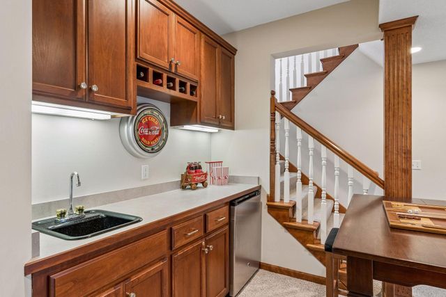 17854 Lanesboro Court, Lakeville, MN 55044