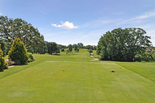 17854 Lanesboro Court, Lakeville, MN 55044