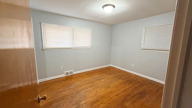 21700 Pembroke Avenue, Detroit, MI 48219