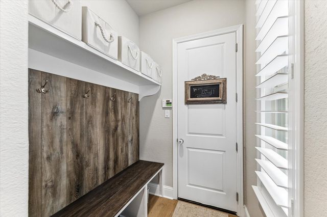 105 Jaeger Court, Montgomery, TX 77316