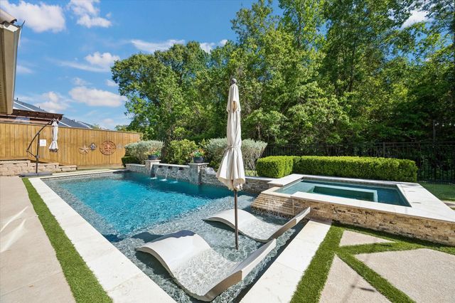 105 Jaeger Court, Montgomery, TX 77316