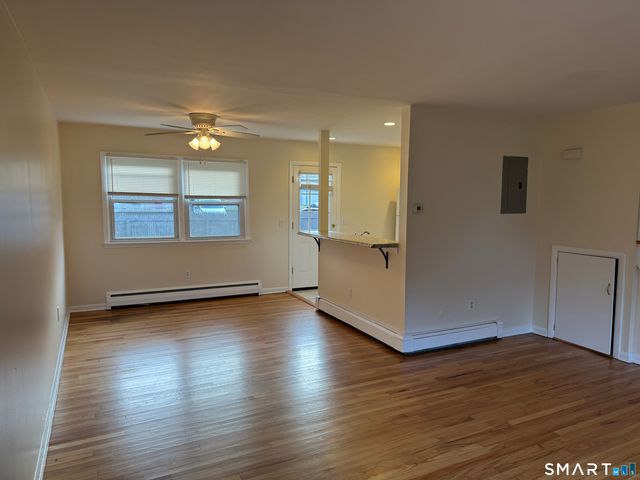 855 Black Rock Turnpike 6, Fairfield, CT 06824