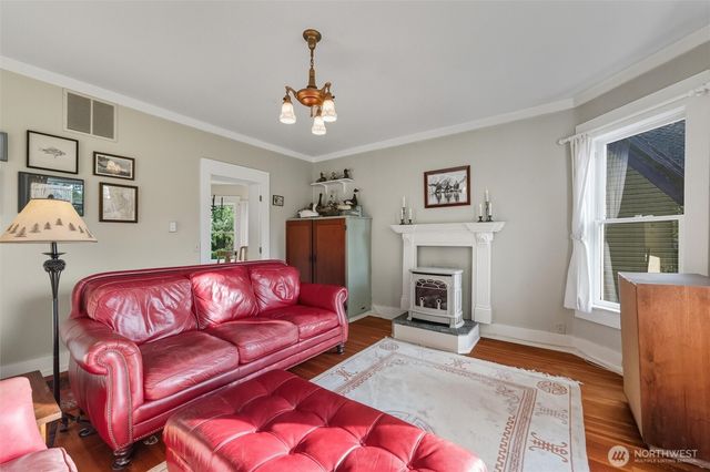 1131 16th Street, Bellingham, WA 98225