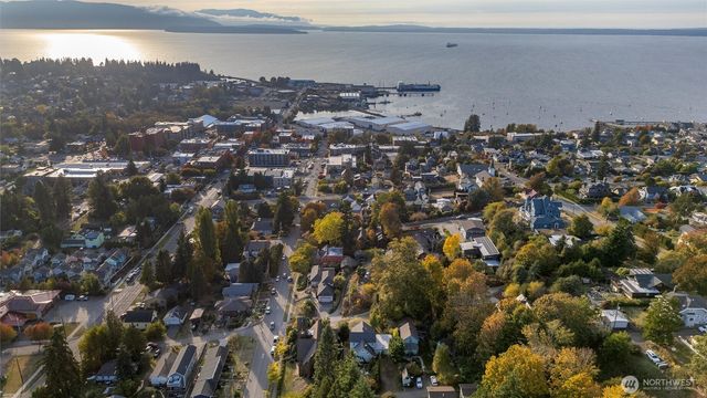 1131 16th Street, Bellingham, WA 98225