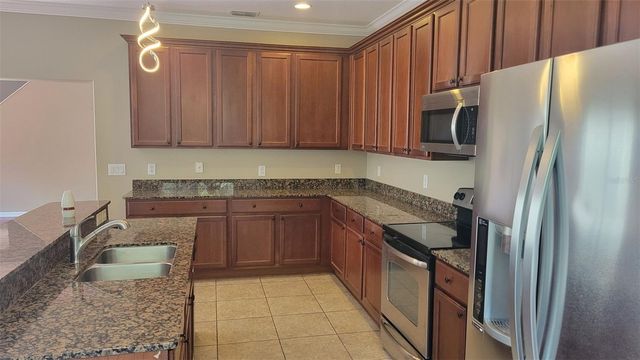 1443 HILLVIEW LANE, Tarpon Springs, FL 34689