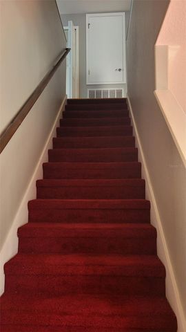 1443 HILLVIEW LANE, Tarpon Springs, FL 34689