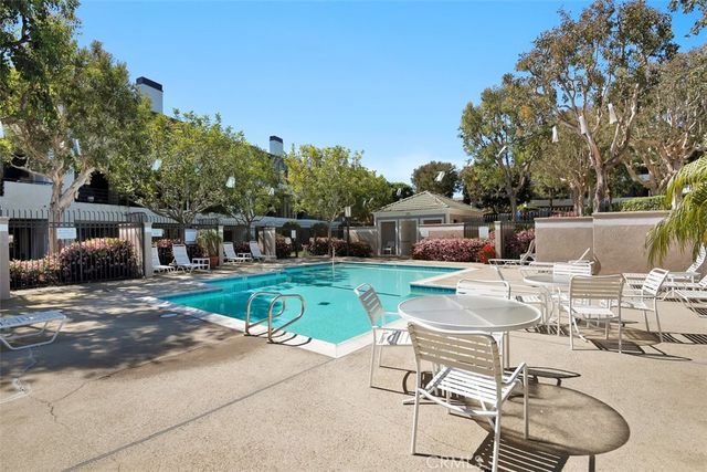 280 Cagney Lane 209, Newport Beach, CA 92656