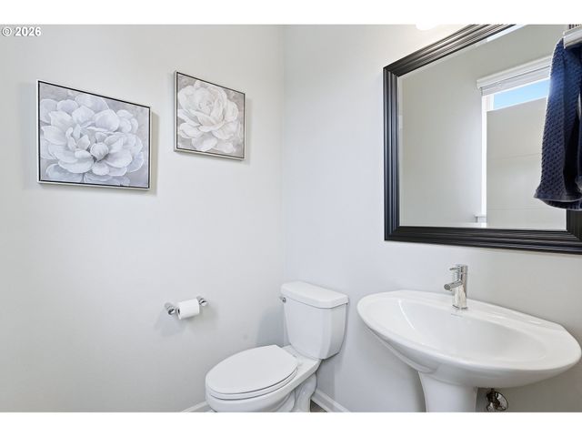 7950 Se BUTTERNUT CREEK Pkwy, Hillsboro, OR 97123