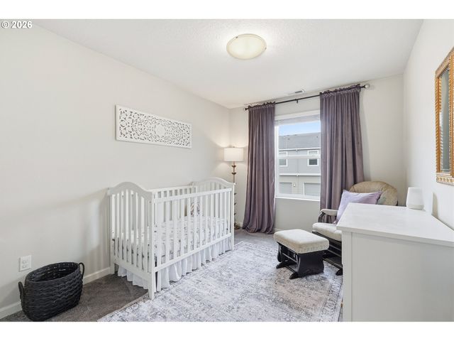 7950 Se BUTTERNUT CREEK Pkwy, Hillsboro, OR 97123