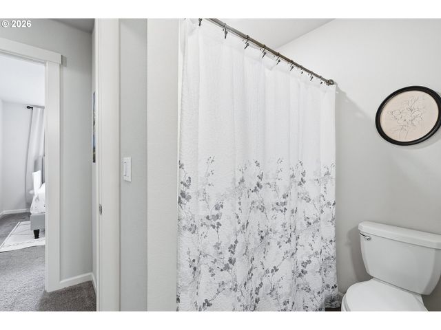 7950 Se BUTTERNUT CREEK Pkwy, Hillsboro, OR 97123