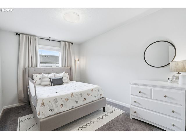 7950 Se BUTTERNUT CREEK Pkwy, Hillsboro, OR 97123