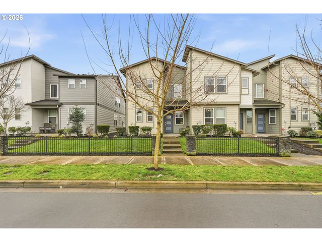 7950 Se BUTTERNUT CREEK Pkwy, Hillsboro, OR 97123